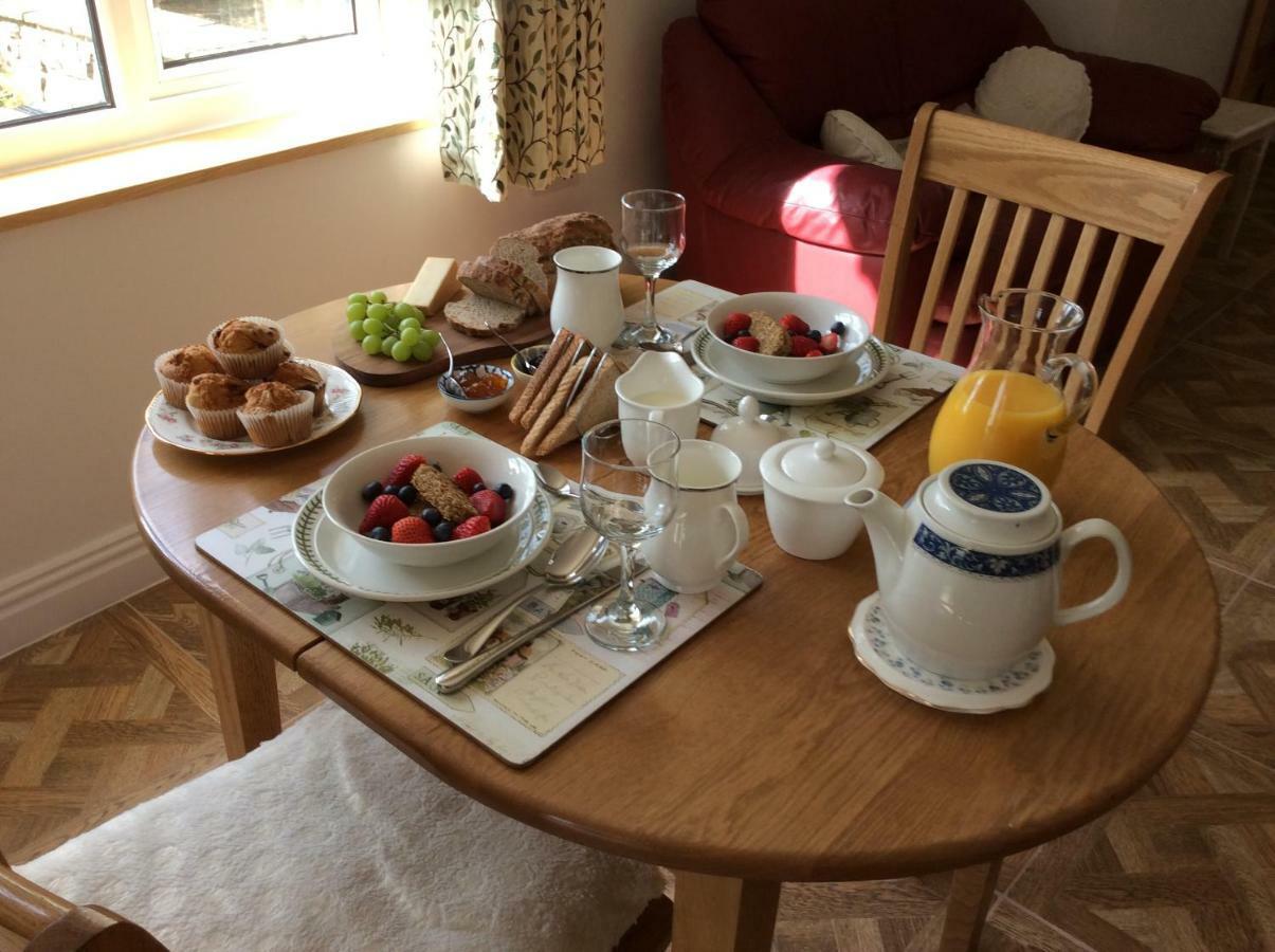 Pembrokeshire Fields Hotell Haverfordwest Eksteriør bilde